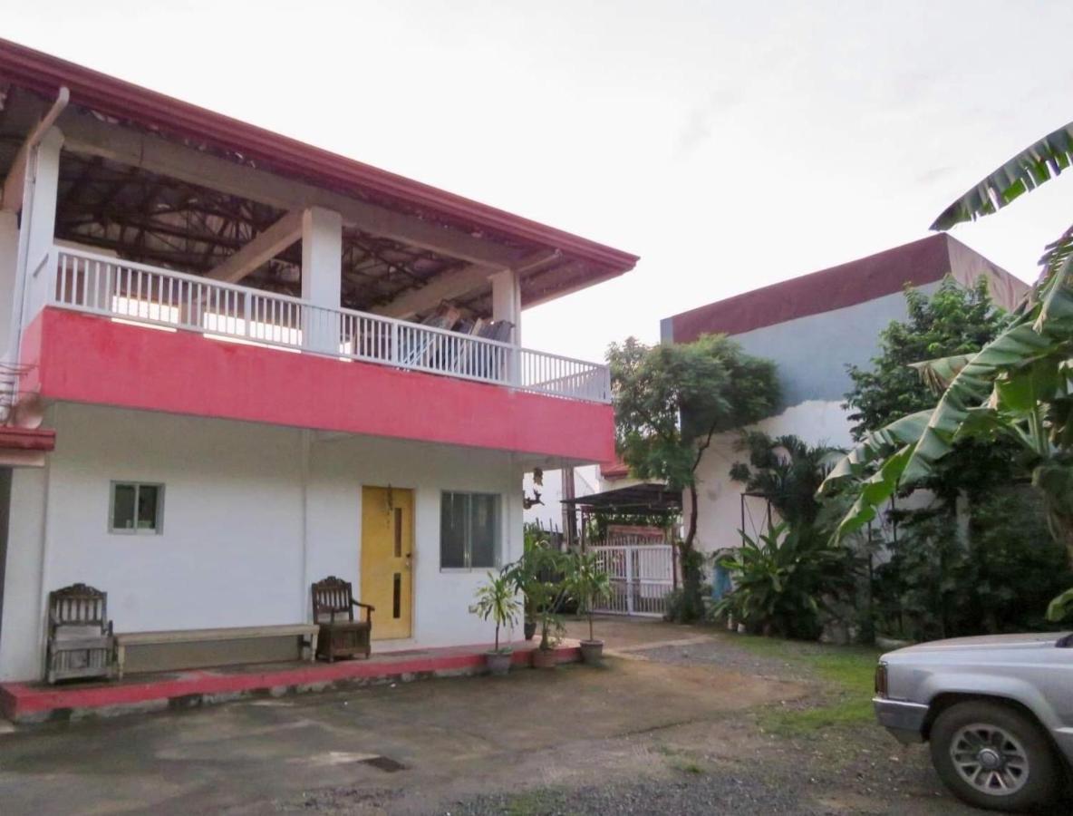 Perlies Inn Tanay Barkada House Kültér fotó